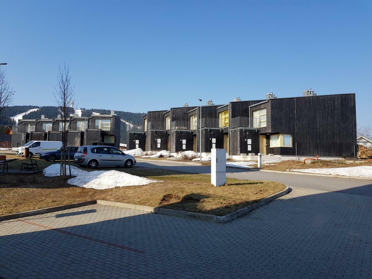 Loucna Pod Klinovcem 124/1 Apartment Екстериор снимка